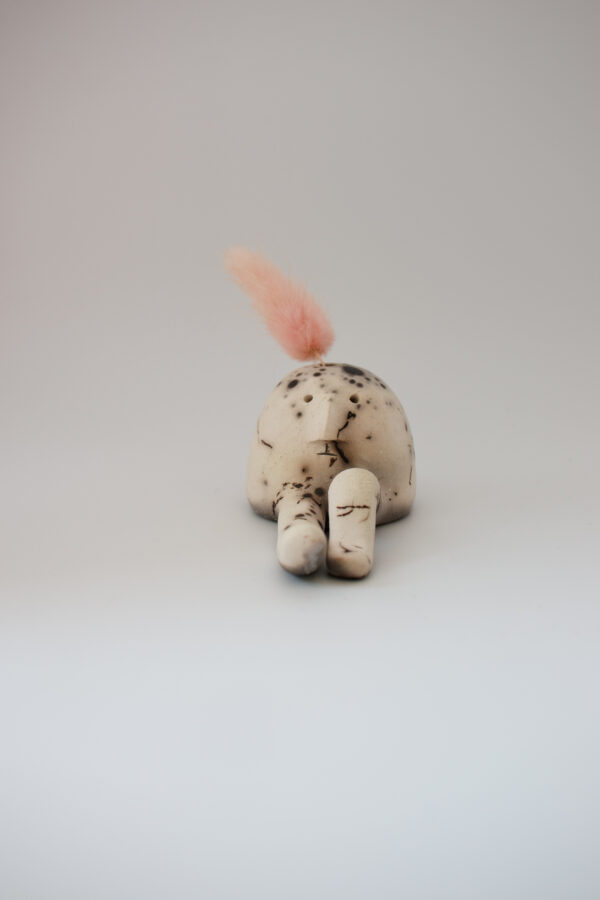 Leggy Pebble Pot - Image 3